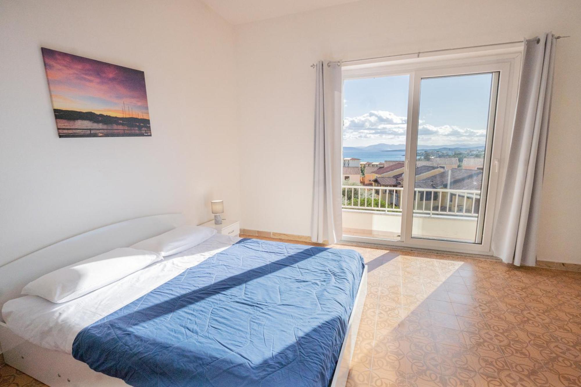 Tramontana Vista Mare 300M Dalla Spiaggia Golfo Aranci Ngoại thất bức ảnh